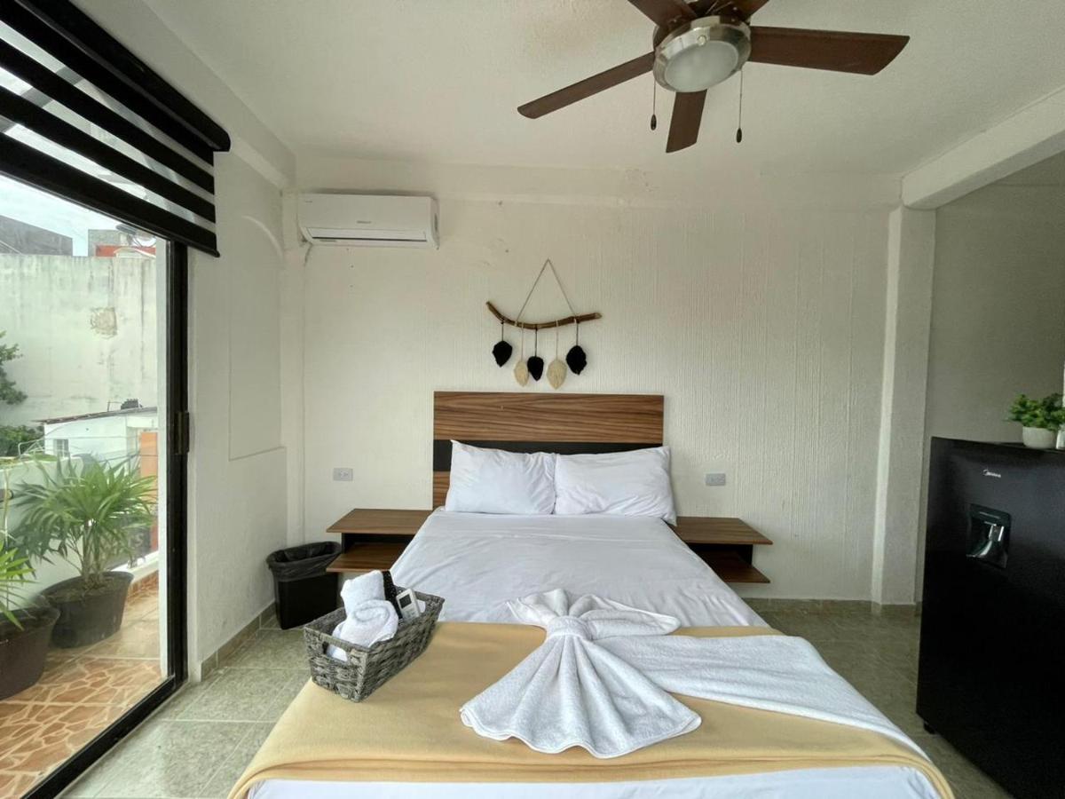 Mayab Playa - 5Th. Ave ปลายาเดลการ์เมน ภายนอก รูปภาพ
